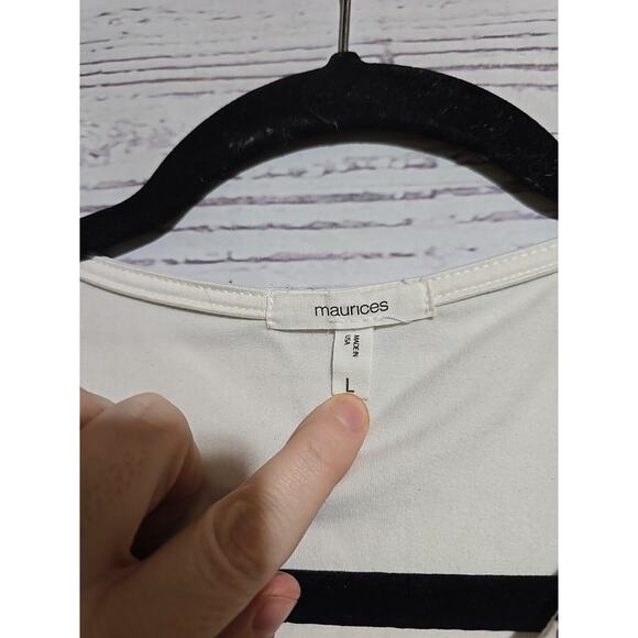 Maurices Ivory Floral V-Neck Chiffon Ruffle Short Sleeve Top Womans Size Large - Picture 3 of 4